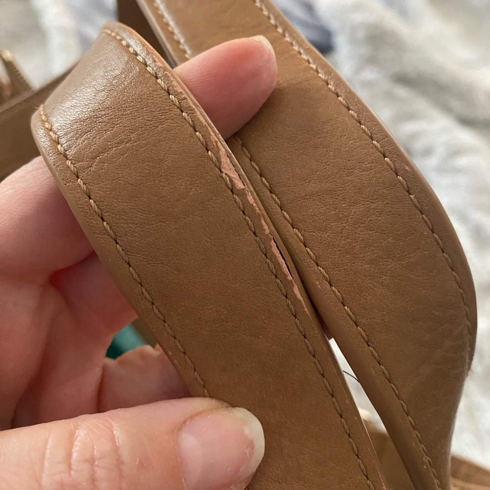 White Elm Gemini Convertible Tote in Almond - PLEASE READ CLOSELY AND SEE PICS - Picture 9 of 9